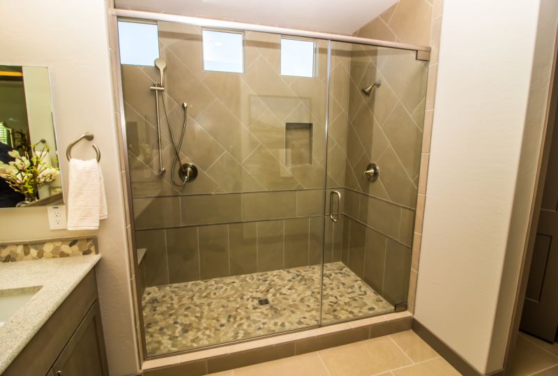Elegant Glass Shower Designs